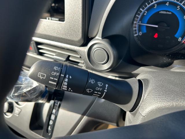 eKワゴン M 届出済未使用車 衝突被害軽減ブレーキ アイドリングストップ キーレスエントリー レーンアシスト マニュアルエアコン オートライト 電動格納ミラー 運転席エアバック 助手席エアバック(41枚目)