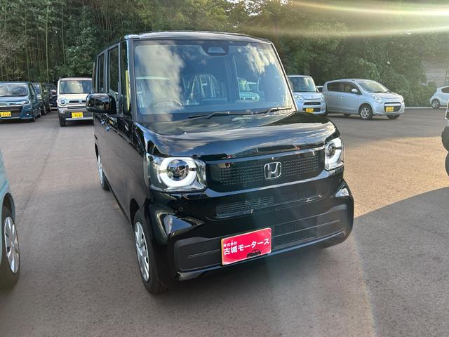 ご覧頂きまして誠に有難うございます！！是非ご来店して頂き、実際にご覧になって頂ければと思います。お客様からのご連絡をスタッフ一同、心よりお待ちしております