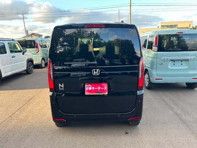 ご覧頂きまして誠に有難うございます！！是非ご来店して頂き、実際にご覧になって頂ければと思います。お客様からのご連絡をスタッフ一同、心よりお待ちしております