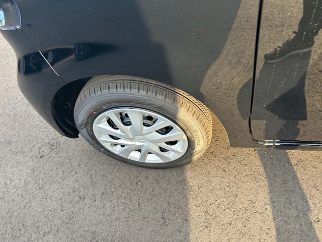 ご覧頂きまして誠に有難うございます！！是非ご来店して頂き、実際にご覧になって頂ければと思います。お客様からのご連絡をスタッフ一同、心よりお待ちしております