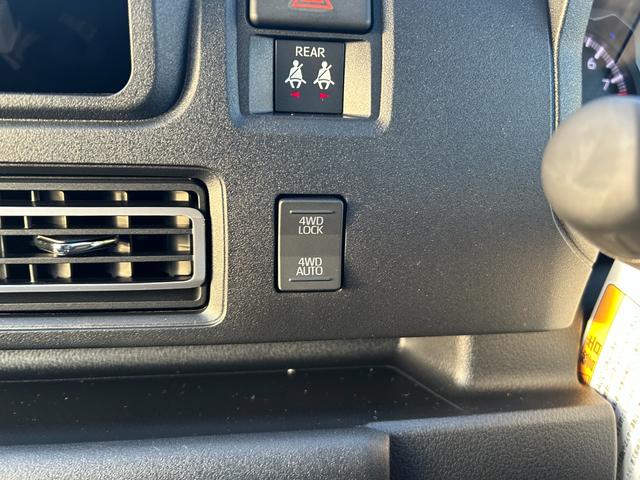 アトレー RS 4WD 届出済未使用車 衝突被害軽減ブレーキ クリアランスソナー 盗難防止システム 両側電動スライドドア オートライト オートエアコン LEDヘッドライト フォグランプ クルーズコントロール(36枚目)