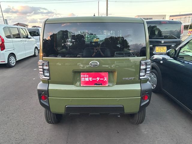 タフト X 届出済未使用車 ナビ付 バックカメラ付 衝突被害軽減ブレーキ クリアランスソナー 盗難防止システム アイドリングストップ スマートキー 電動格納ミラー LEDヘッドライト オートライト オートエアコン(8枚目)