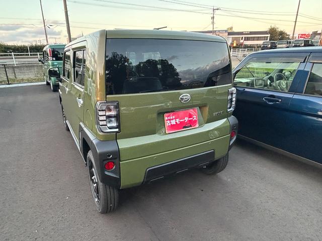 タフト X 届出済未使用車 ナビ付 バックカメラ付 衝突被害軽減ブレーキ クリアランスソナー 盗難防止システム アイドリングストップ スマートキー 電動格納ミラー LEDヘッドライト オートライト オートエアコン(9枚目)