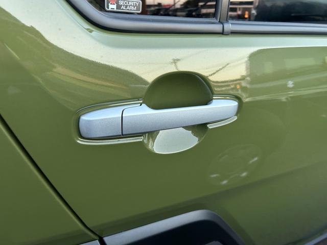 タフト X 届出済未使用車 ナビ付 バックカメラ付 衝突被害軽減ブレーキ クリアランスソナー 盗難防止システム アイドリングストップ スマートキー 電動格納ミラー LEDヘッドライト オートライト オートエアコン(27枚目)