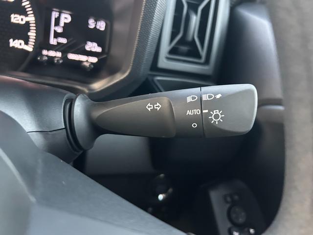 タフト X 届出済未使用車 ナビ付 バックカメラ付 衝突被害軽減ブレーキ クリアランスソナー 盗難防止システム アイドリングストップ スマートキー 電動格納ミラー LEDヘッドライト オートライト オートエアコン(37枚目)