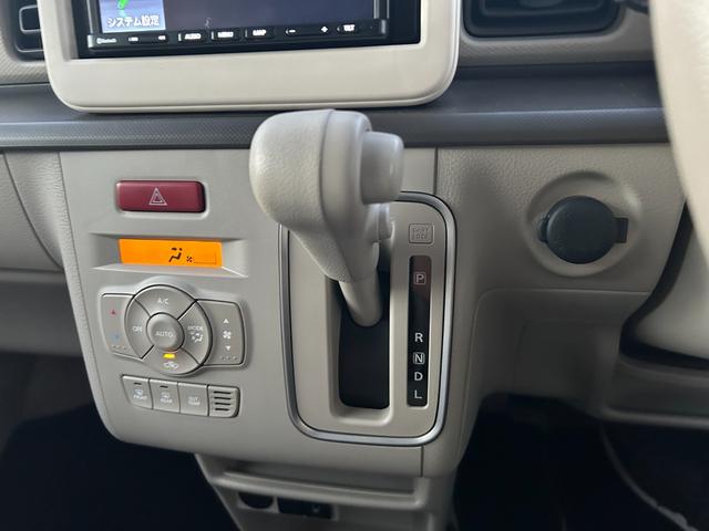 アルトラパン L ナビ付 Bluetooth対応 バックカメラ付 ETC付 衝突被害軽減ブレーキ クリアランスソナー 盗難防止システム アイドリングストップ スマートキー オートライト オートエアコン シートヒーター(39枚目)