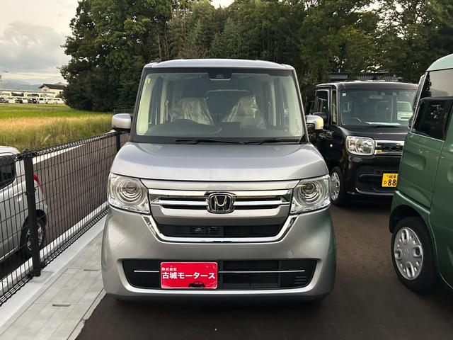 N-BOX G 4WD 届出済未使用車 衝突被害軽減ブレーキ 盗難防止システム クリアランスソナー クルーズコントロール スライドドア オートエアコン オートライト LEDヘッドライト アイドリングストップ(2枚目)