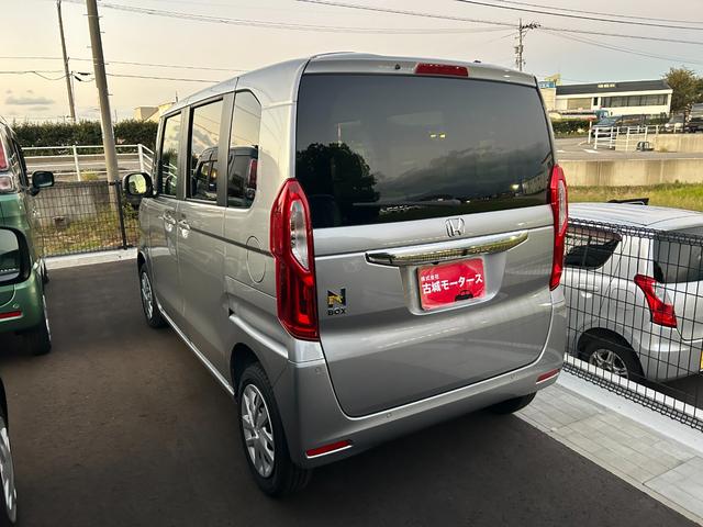 N-BOX G 4WD 届出済未使用車 衝突被害軽減ブレーキ 盗難防止システム クリアランスソナー クルーズコントロール スライドドア オートエアコン オートライト LEDヘッドライト アイドリングストップ(7枚目)