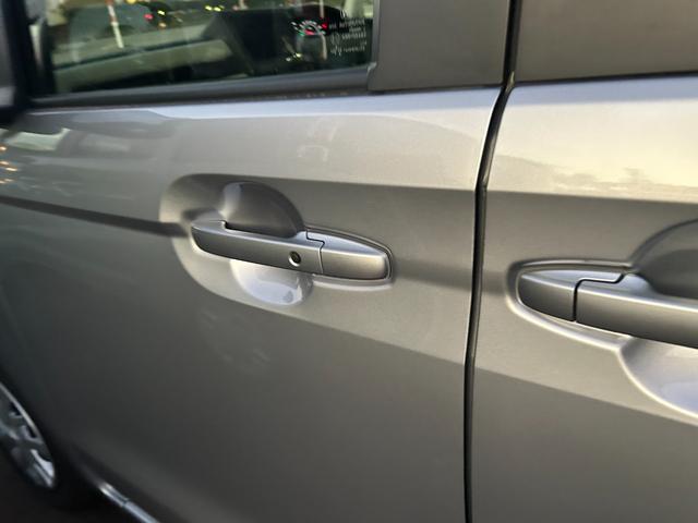 N-BOX G 4WD 届出済未使用車 衝突被害軽減ブレーキ 盗難防止システム クリアランスソナー クルーズコントロール スライドドア オートエアコン オートライト LEDヘッドライト アイドリングストップ(19枚目)