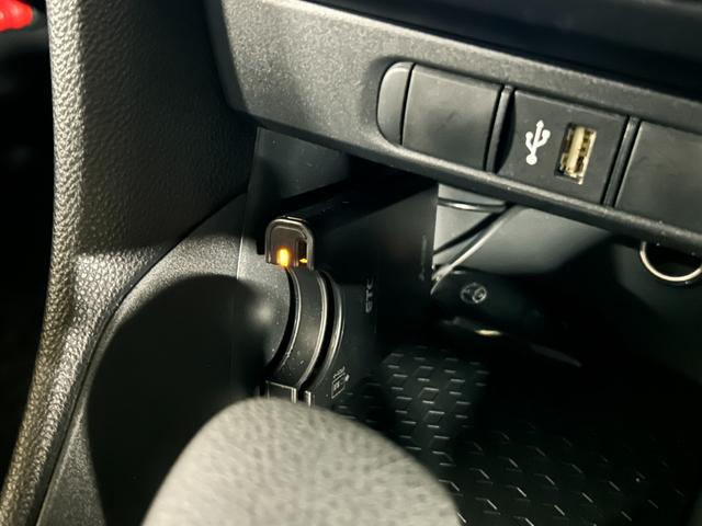 ヤリス Ｘ　ナビ付　Ｂｌｕｅｔｏｏｔｈ対応　バックカメラ付　衝突被害軽減ブレーキ　クリアランスソナー　盗難防止システム　スマートキー　オートライト　エコモード搭載　横滑り防止装置（39枚目）