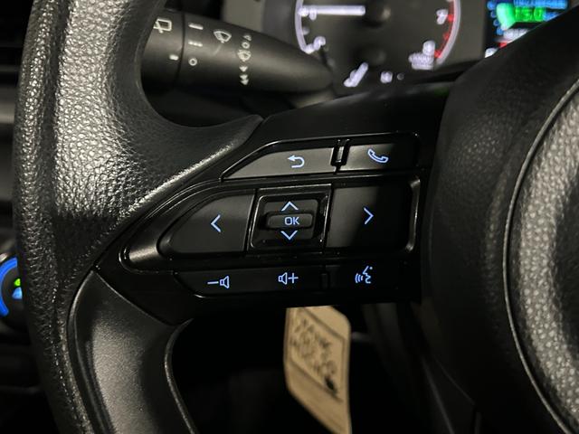 ヤリス Ｘ　ナビ付　Ｂｌｕｅｔｏｏｔｈ対応　バックカメラ付　衝突被害軽減ブレーキ　クリアランスソナー　盗難防止システム　スマートキー　オートライト　エコモード搭載　横滑り防止装置（40枚目）