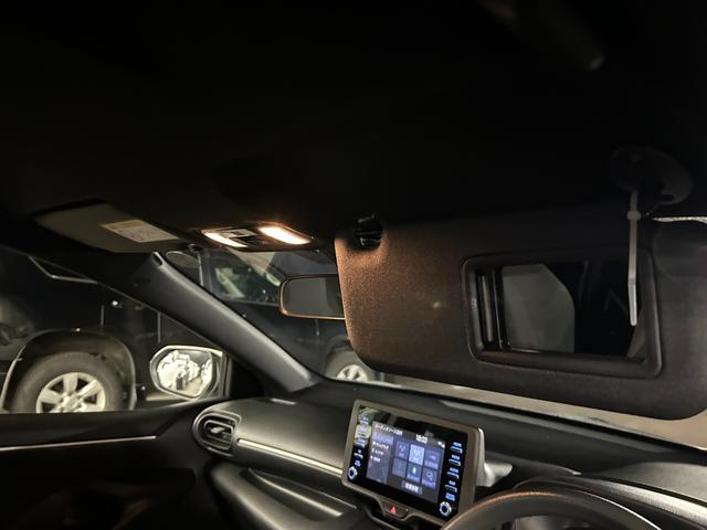 ヤリス Ｘ　ナビ付　Ｂｌｕｅｔｏｏｔｈ対応　バックカメラ付　衝突被害軽減ブレーキ　クリアランスソナー　盗難防止システム　スマートキー　オートライト　エコモード搭載　横滑り防止装置（46枚目）