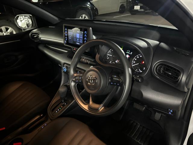 ヤリス Ｘ　ナビ付　Ｂｌｕｅｔｏｏｔｈ対応　バックカメラ付　衝突被害軽減ブレーキ　クリアランスソナー　盗難防止システム　スマートキー　オートライト　エコモード搭載　横滑り防止装置（47枚目）