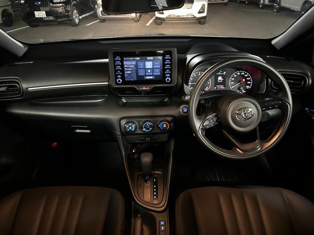 ヤリス Ｘ　ナビ付　Ｂｌｕｅｔｏｏｔｈ対応　バックカメラ付　衝突被害軽減ブレーキ　クリアランスソナー　盗難防止システム　スマートキー　オートライト　エコモード搭載　横滑り防止装置（50枚目）