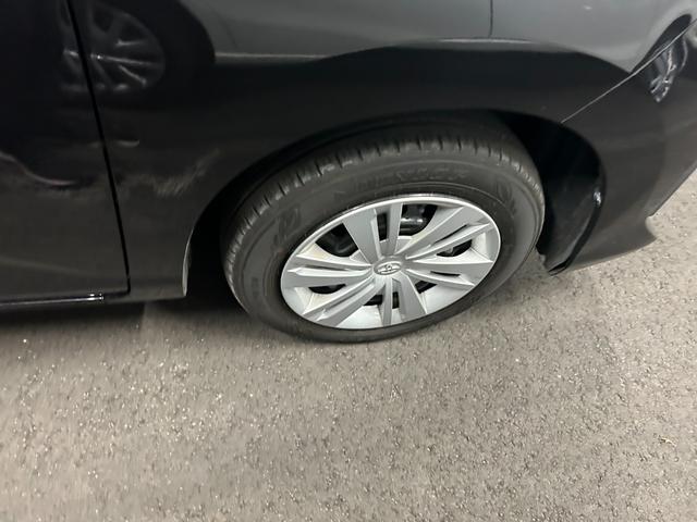 ルーミー Ｘ　純正ナビ　衝突被害軽減ブレーキ　クリアランスソナー　盗難防止システム　片側電動スライドドア　左右シートヒーター　スマートキー　電動格納ミラー　オートライト　横滑り防止装置　アイドリングストップ（26枚目）
