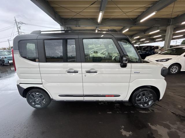 スペーシアギア ハイブリッドXZ 届出済未使用車 全方位ナビ 両側電動スライドドア アイドリングストップ 横滑り防止装置 衝突被害軽減ブレーキ クルーズコントロール シートヒーター アルミホイール ルーフレール オートエアコン(35枚目)