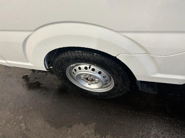 ご覧いただきありがとうございます♪気になったお車がありましたらお気軽にお電話をください♪