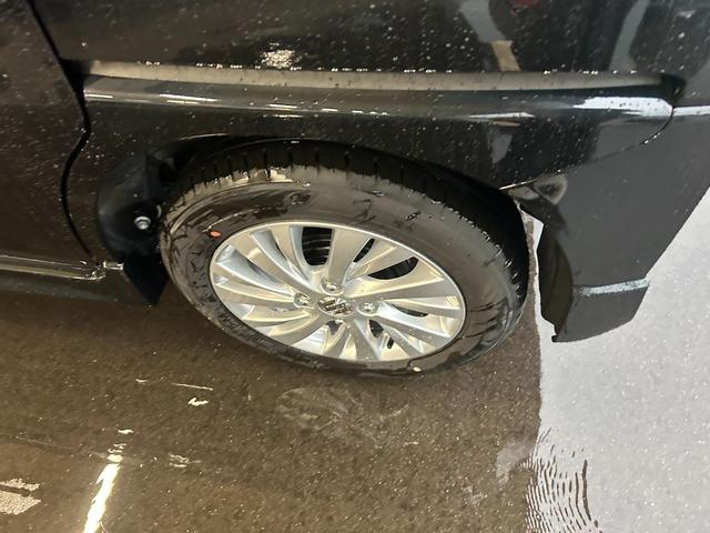 スペーシアカスタム ハイブリッドGS 届出済未使用車 衝突被害軽減ブレーキ オートエアコン シートヒーター アルミホイール プッシュスタート 片側電動スライドドア クルーズコントロール オートライト 電動格納ミラー(21枚目)