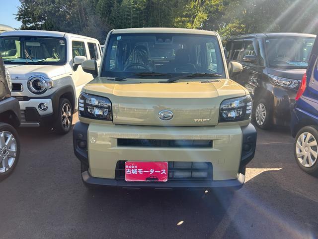 タフト X 届出済未使用車 衝突被害軽減ブレーキ アイドリングストップ 横滑り防止装置 クリアランスソナー バックカメラ オートエアコン オートライト プッシュスタート スマートキー 電動格納ミラー(2枚目)