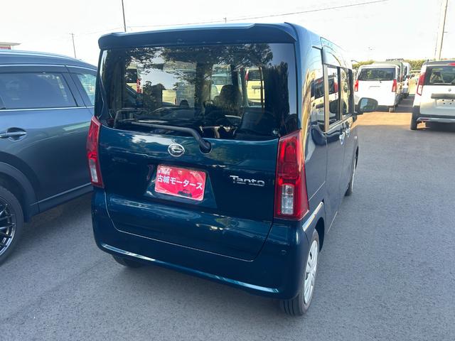 タント Xスペシャル CD 盗難防止システム 衝突被害軽減ブレーキ クリアランスソナー 横滑り防止装置 アイドリングストップ スライドドア オートエアコン オートライト プッシュスタート スマートキー 電動格納ミラー(8枚目)