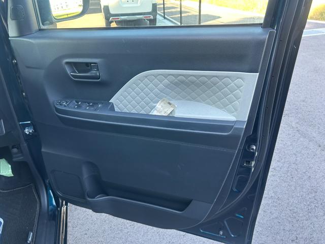 タント Xスペシャル CD 盗難防止システム 衝突被害軽減ブレーキ クリアランスソナー 横滑り防止装置 アイドリングストップ スライドドア オートエアコン オートライト プッシュスタート スマートキー 電動格納ミラー(31枚目)