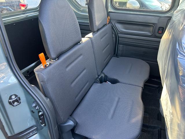 ご覧頂きまして誠に有難うございます!!是非ご来店して頂き、実際にご覧になって頂ければと思います。お客様からのご連絡をスタッフ一同、心よりお待ちしております