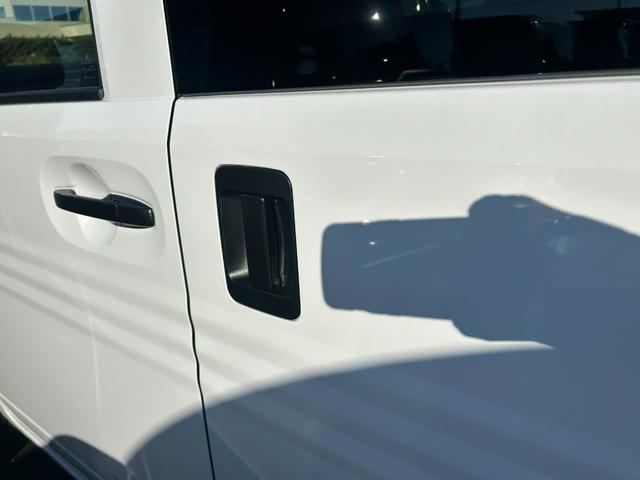 ご覧いただきありがとうございます♪気になったお車がありましたらお気軽にお電話をください♪