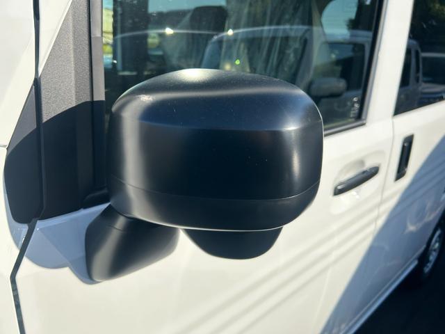 この度は当店のお車をご覧になっていただき、誠にありがとうございます。ぜひじっくりとご検討下さい。気軽にお問合せ・お見積りお待ちしております。