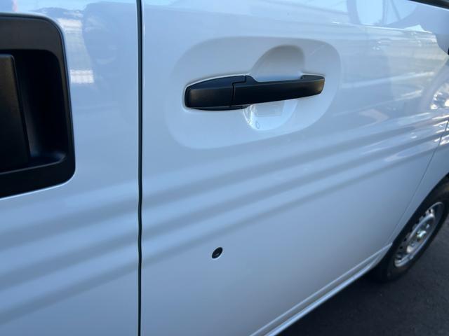 ご覧頂きまして誠に有難うございます！！是非ご来店して頂き、実際にご覧になって頂ければと思います。お客様からのご連絡をスタッフ一同、心よりお待ちしております