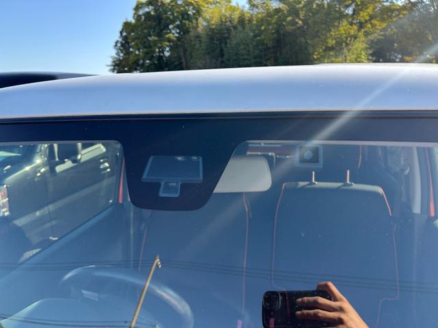 ハスラー Ｘ　ナビ　ＴＶ　盗難防止システム　アルミホイール　シートヒーター　衝突被害軽減ブレーキ　アイドリングストップ　横滑り防止装置　オートエアコン　オートライト　プッシュスタート　スマートキー　電動格納ミラー（6枚目）