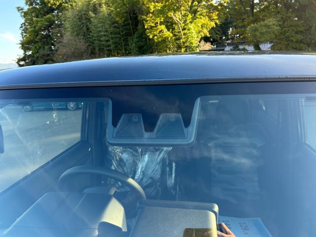 タフト X 届出済未使用車 バックカメラ LEDヘッドランプ 衝突被害軽減ブレーキ アイドリングストップ 横滑り防止装置 クリアランスソナー プッシュスタート オートエアコン オートライト サンルーフ(8枚目)