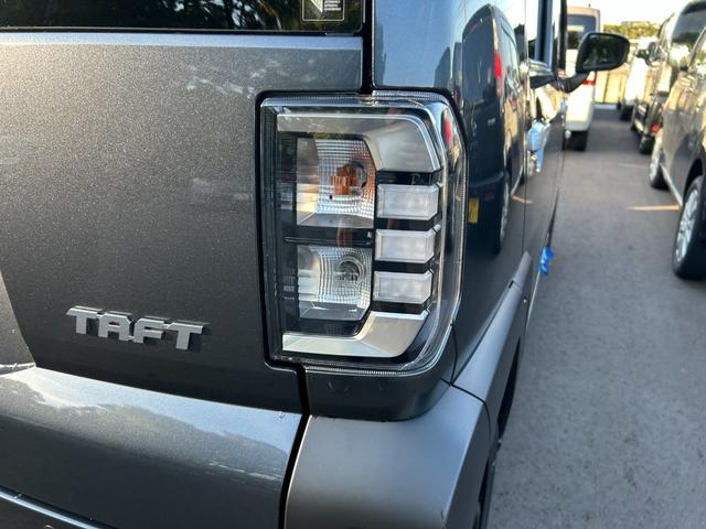 タフト X 届出済未使用車 バックカメラ LEDヘッドランプ 衝突被害軽減ブレーキ アイドリングストップ 横滑り防止装置 クリアランスソナー プッシュスタート オートエアコン オートライト サンルーフ(16枚目)