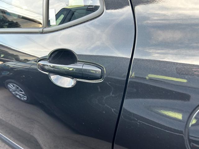 ライズ X 純正ナビ バックカメラ ETC アルミホイール 衝突被害軽減ブレーキ アイドリングストップ クリアランスソナー 横滑り防止装置 LEDヘッドランプ プッシュスタート エアコン オートライト(19枚目)