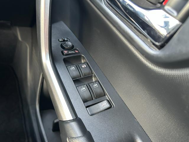 ライズ X 純正ナビ バックカメラ ETC アルミホイール 衝突被害軽減ブレーキ アイドリングストップ クリアランスソナー 横滑り防止装置 LEDヘッドランプ プッシュスタート エアコン オートライト(40枚目)