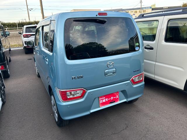 フレア ハイブリッドXG 4WD ナビ 盗難防止システム シートヒーター プッシュスタート クリアランスソナー 衝突被害軽減ブレーキ レーンアシスト アイドリングストップ 横滑り防止装置 オートエアコン オートライト(9枚目)