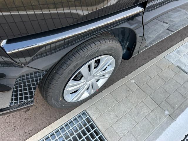 トール Ｘ　登録済未使用車　ディスプレイオーディオ　バックカメラ　エアコン　片側電動スライドドア　プッシュスタート　衝突被害軽減ブレーキ　アイドリングストップ　クリアランスソナー　横滑り防止装置　電動格納ミラー（23枚目）