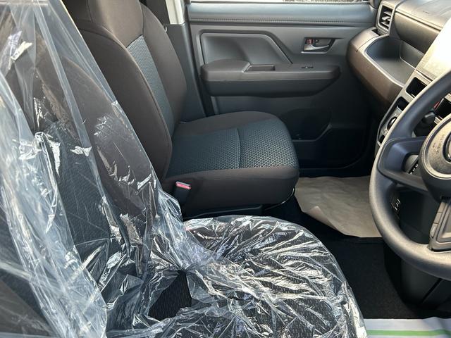 トール Ｘ　登録済未使用車　ディスプレイオーディオ　バックカメラ　エアコン　片側電動スライドドア　プッシュスタート　衝突被害軽減ブレーキ　アイドリングストップ　クリアランスソナー　横滑り防止装置　電動格納ミラー（46枚目）