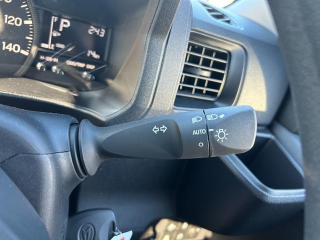 ハイゼットカーゴ DX 4WD 届出済未使用車 アイドリングストップ クリアランスソナー 横滑り防止装置 衝突被害軽減ブレーキエ リアヒーター キーレスエントリー エアコン オートライト ベンチシート(36枚目)