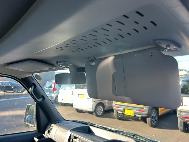 ハイゼットカーゴ DX 4WD 届出済未使用車 アイドリングストップ クリアランスソナー 横滑り防止装置 衝突被害軽減ブレーキエ リアヒーター キーレスエントリー エアコン オートライト ベンチシート(42枚目)