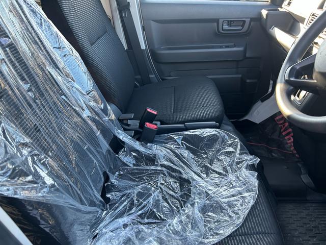 ハイゼットカーゴ DX 4WD 届出済未使用車 アイドリングストップ クリアランスソナー 横滑り防止装置 衝突被害軽減ブレーキエ リアヒーター キーレスエントリー エアコン オートライト ベンチシート(44枚目)