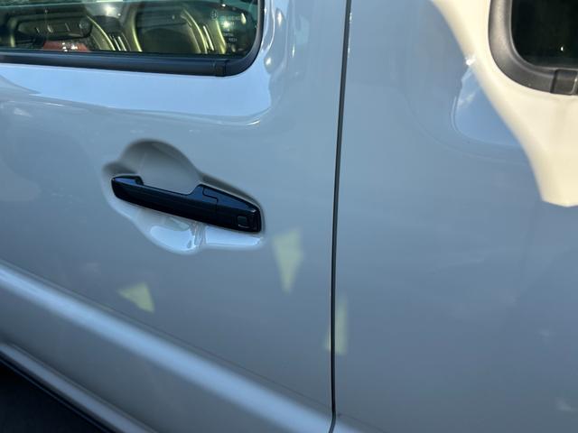 ご覧頂きまして誠に有難うございます！！是非ご来店して頂き、実際にご覧になって頂ければと思います。お客様からのご連絡をスタッフ一同、心よりお待ちしております