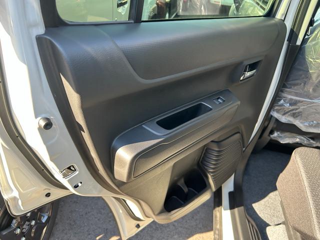 ご覧頂きまして誠に有難うございます！！是非ご来店して頂き、実際にご覧になって頂ければと思います。お客様からのご連絡をスタッフ一同、心よりお待ちしております