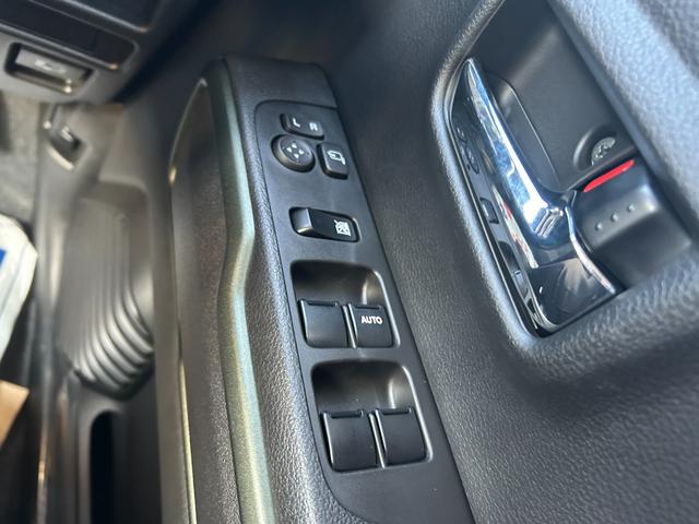 すぐにご来店頂けない場合や遠方にお住まいの方、車両状態の詳細が知りたい方はお気軽にご連絡下さい♪