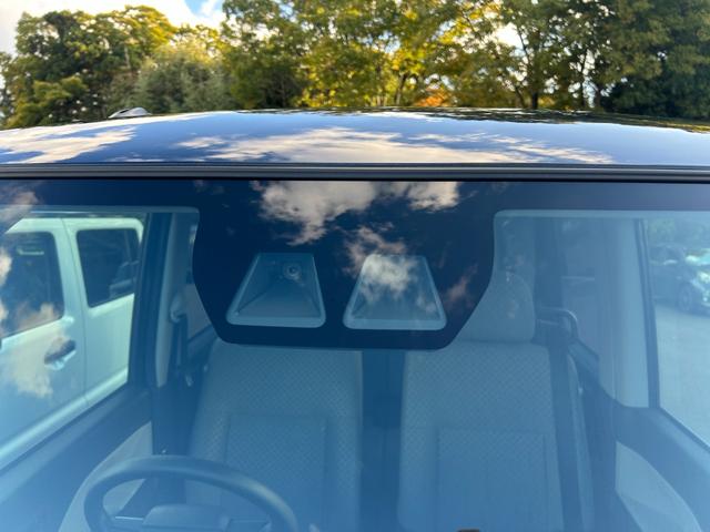 タント L 衝突被害軽減ブレーキ アイドリングストップ クリアランスソナー 横滑り防止装置 盗難防止システム 両側スライドドア オートエアコン オートライト プッシュスタート スマートキー 電動格納ミラー(7枚目)