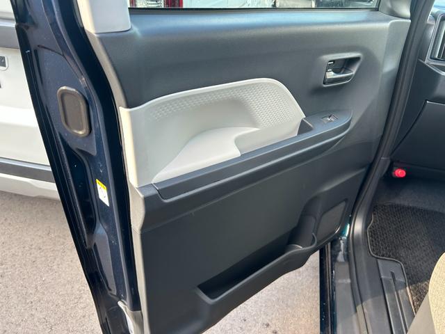 タント L 衝突被害軽減ブレーキ アイドリングストップ クリアランスソナー 横滑り防止装置 盗難防止システム 両側スライドドア オートエアコン オートライト プッシュスタート スマートキー 電動格納ミラー(24枚目)