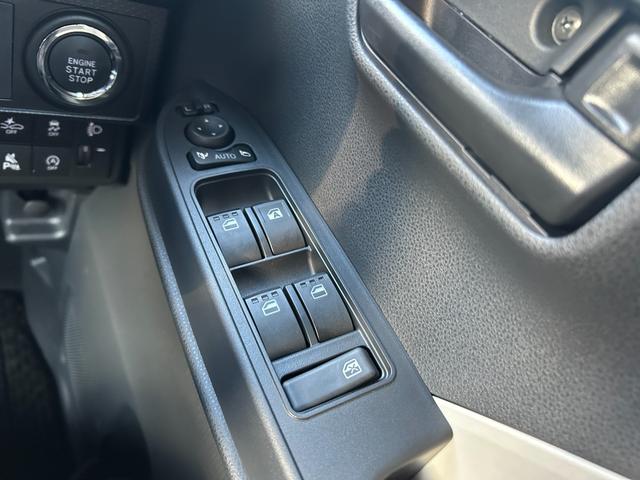 タント L 衝突被害軽減ブレーキ アイドリングストップ クリアランスソナー 横滑り防止装置 盗難防止システム 両側スライドドア オートエアコン オートライト プッシュスタート スマートキー 電動格納ミラー(44枚目)