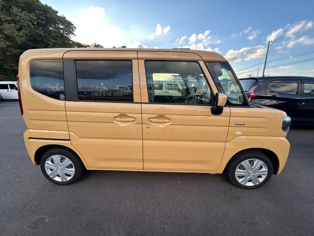 ご覧頂きまして誠に有難うございます！！是非ご来店して頂き、実際にご覧になって頂ければと思います。お客様からのご連絡をスタッフ一同、心よりお待ちしております