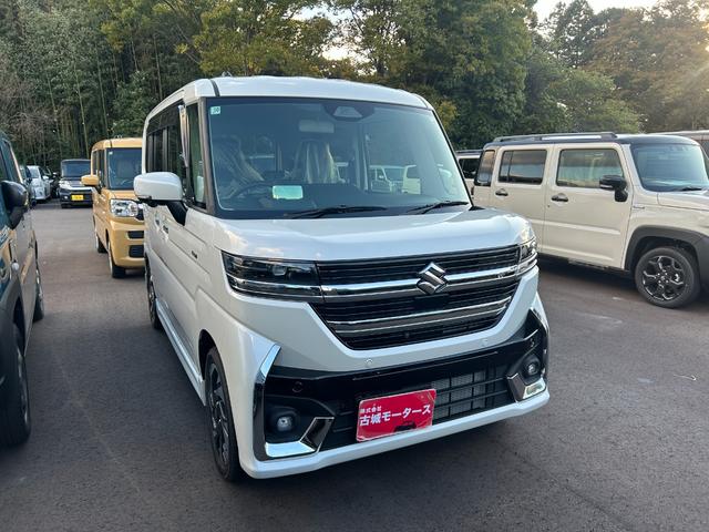 スペーシアカスタム ハイブリッドXS 届出済未使用車 全方位ナビ 両側電動スライドドア アイドリングストップ クルーズコントロール 衝突被害軽減ブレーキ 横滑り防止装置 シートヒーター スマートキー オートエアコン オートライト(3枚目)