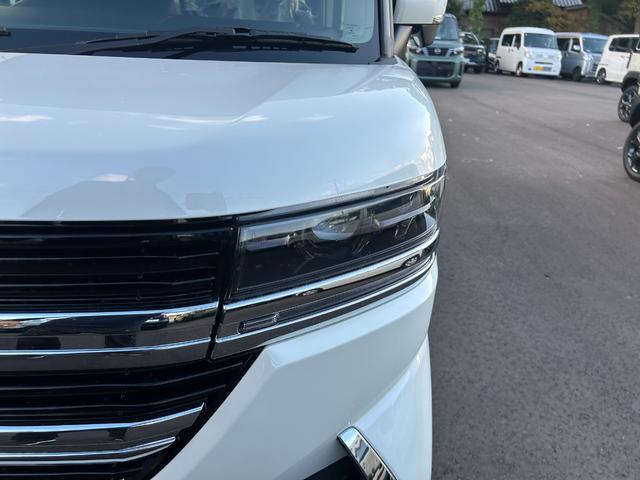 スペーシアカスタム ハイブリッドXS 届出済未使用車 全方位ナビ 両側電動スライドドア アイドリングストップ クルーズコントロール 衝突被害軽減ブレーキ 横滑り防止装置 シートヒーター スマートキー オートエアコン オートライト(5枚目)