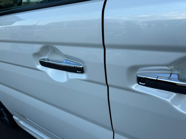 スペーシアカスタム ハイブリッドXS 届出済未使用車 全方位ナビ 両側電動スライドドア アイドリングストップ クルーズコントロール 衝突被害軽減ブレーキ 横滑り防止装置 シートヒーター スマートキー オートエアコン オートライト(21枚目)